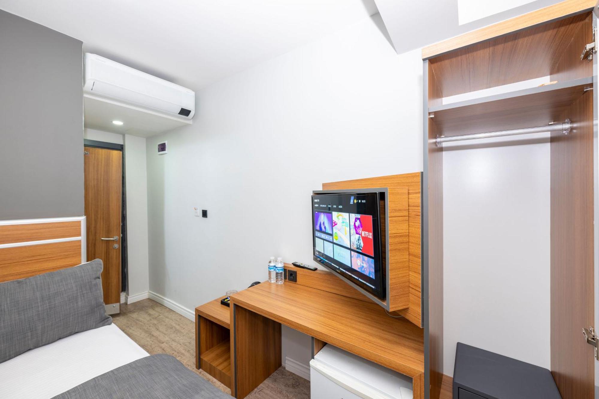 Mayza Otel Istanbul Bagian luar foto