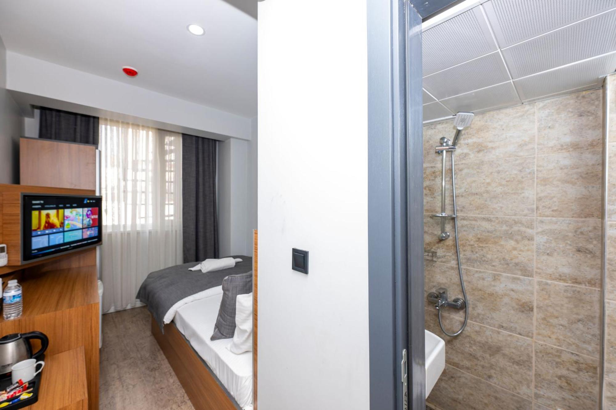 Mayza Otel Istanbul Bagian luar foto