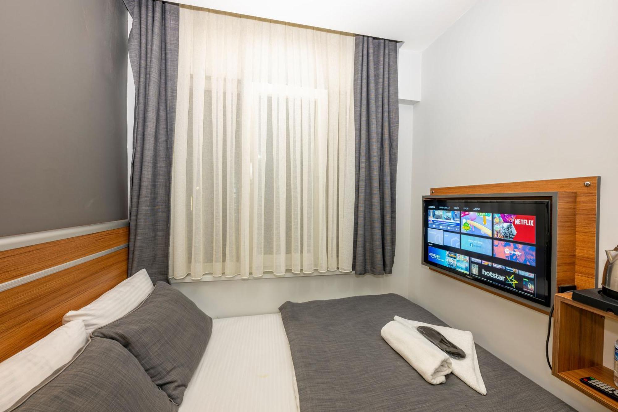 Mayza Otel Istanbul Bagian luar foto